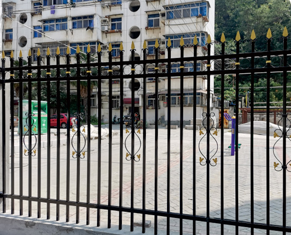 十堰鐵藝護(hù)欄的維護(hù)常識是什么？